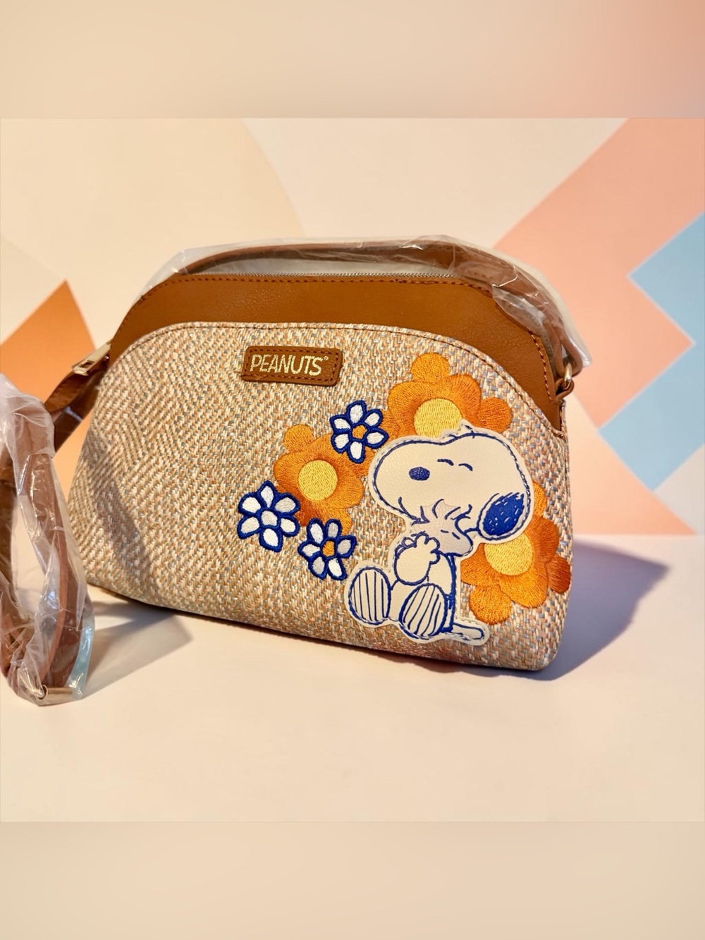 Peanuts Snoopy Crossbody Bag NWT